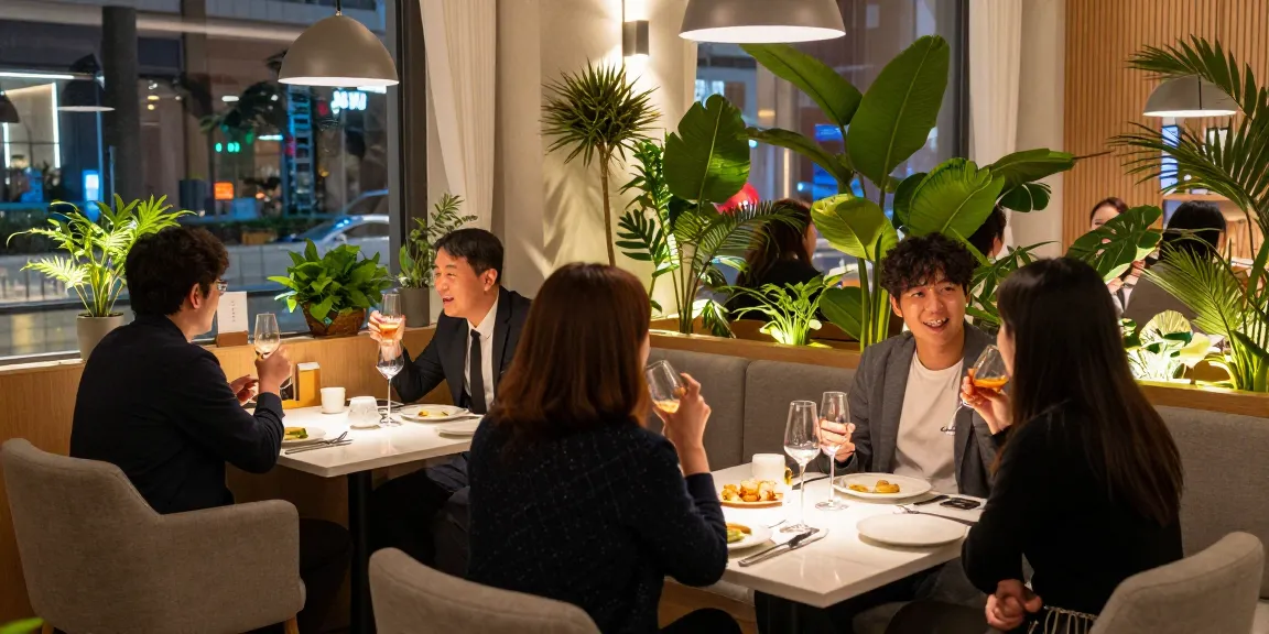 강남 멀리건에서 즐거운 분위기의 모임 장면과 아늑한 인테리어